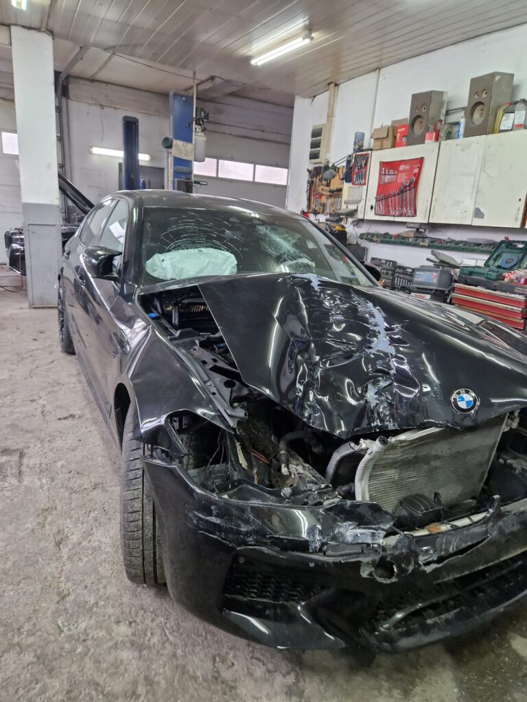bmw seria 7 douna fata