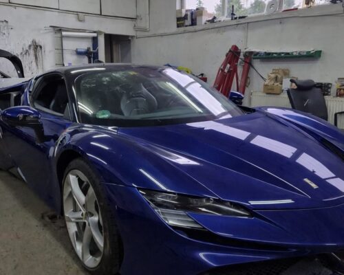 ferarri reparat laterala