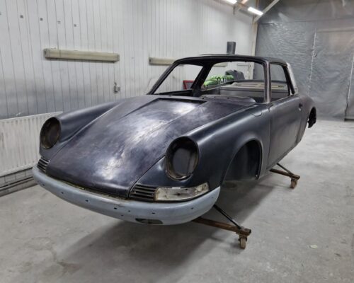 porsche targa din spate