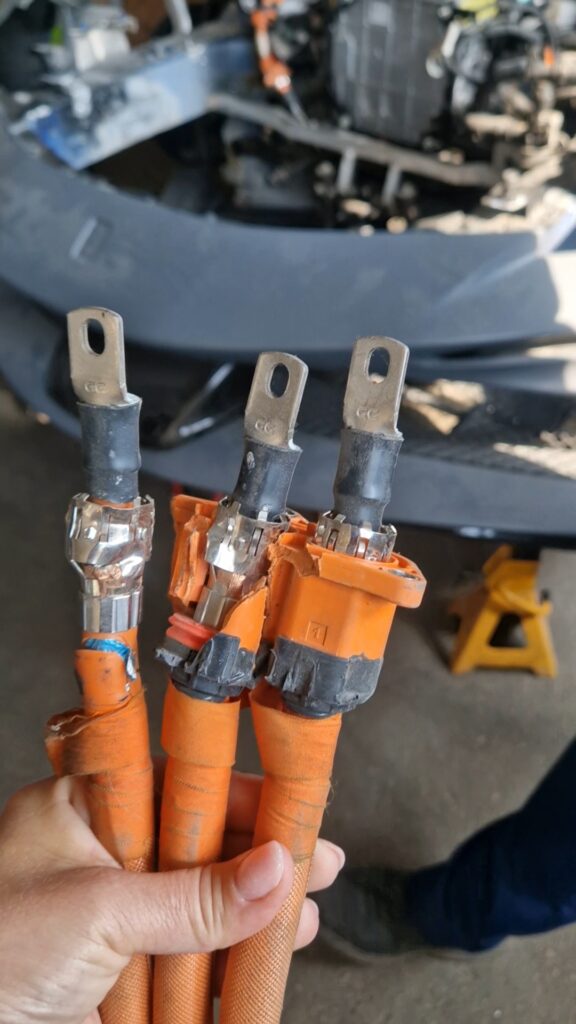 sistem hibrid Ferrari